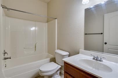 Photo - "Charming 3-Bed Oasis with Fireplace" Unit 2