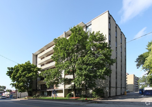 Building Photo - Hopewell Court