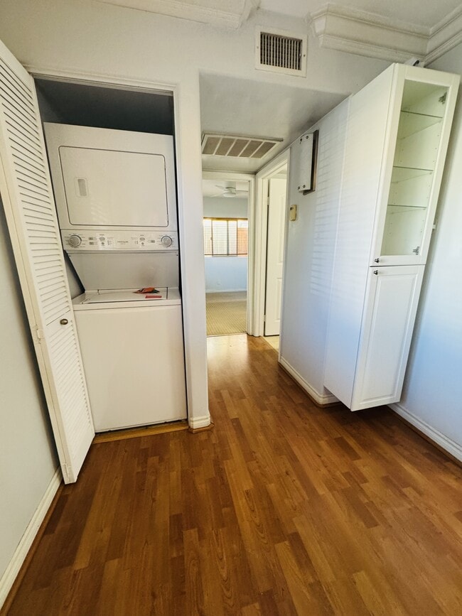 2776 B St Unit 120
