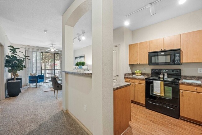 Photo - Rockwall Commons Apartments