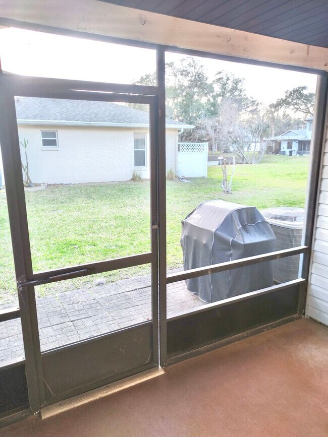 Photo - Port Orange 2 bedroom, 2 bathroom, pool an...