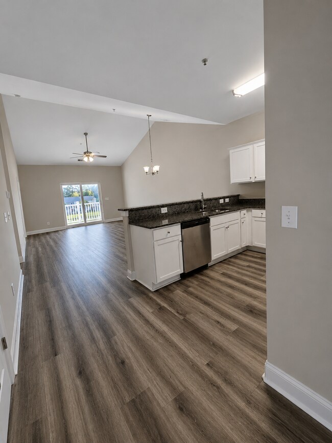 Photo - Your Perfect 2-Bedroom Retreat Awaits in Kiskadee Parke
