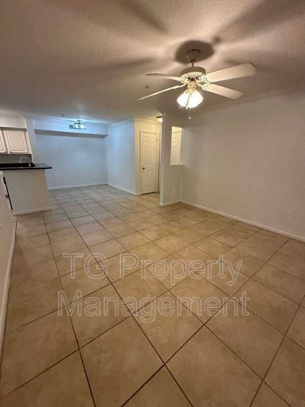 Photo - 805 Boardwalk Dr