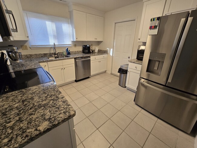 Photo - 3229 Bruno Dr