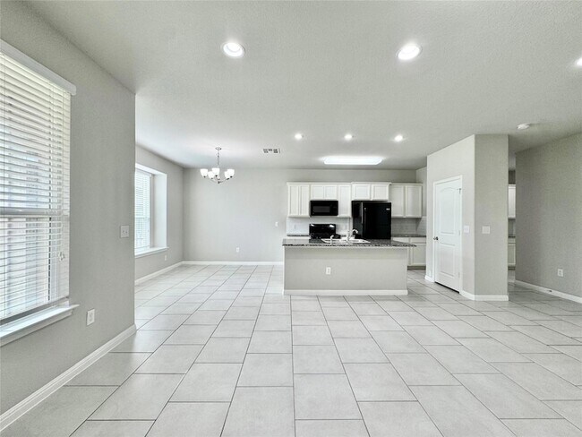 Photo - 113 Homily Dr