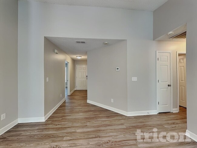 Photo - 2668 Captains Watch Rd NE