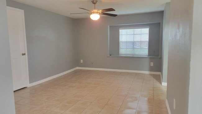 Photo - 12714 Corning Dr