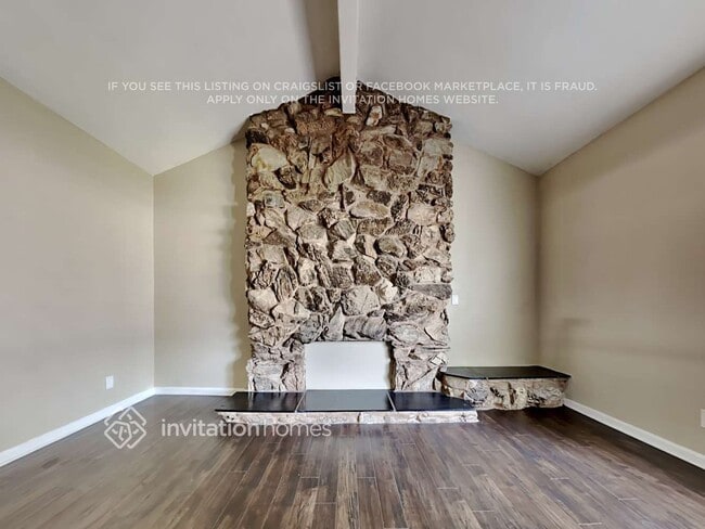 Photo - 15929 Eccles St