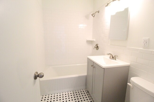 Photo - 4414 Jarboe Street Townhomes