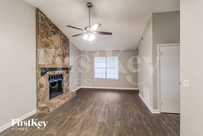 Photo - 1163 Mainstreet Valley Dr