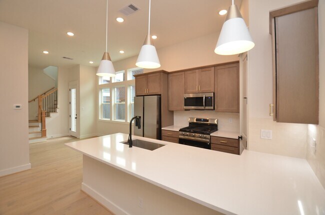 Photo - 9309 Montridge Dr