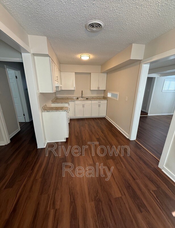 Photo - 824 Milstead Rd