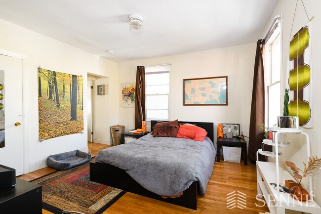 Photo - 352 Norfolk St Unit 2