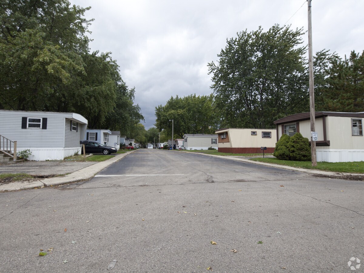 Photo - Oakwood