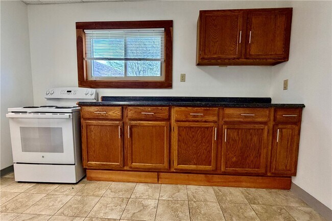 Photo - 42981 NY-28 Unidad 3