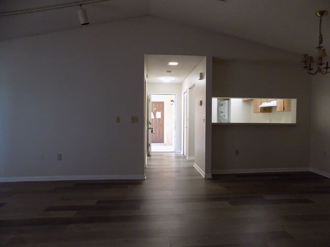 Photo - 5220 Via Hacienda Cir