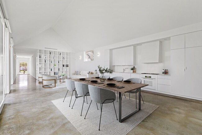 Building Photo - 229 W 25th St