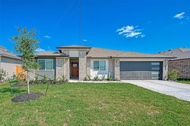 Building Photo - 815 Dahlia Petal Dr
