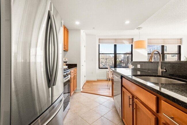 Photo - 4301 Park Ave Unidad 4A