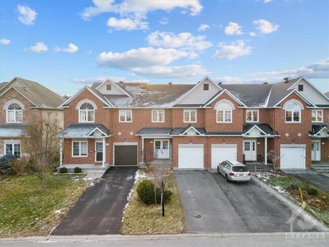 Photo - 620 Braecreek Ave