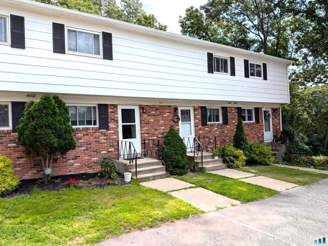 Photo - 60 Skyline Dr Unit D