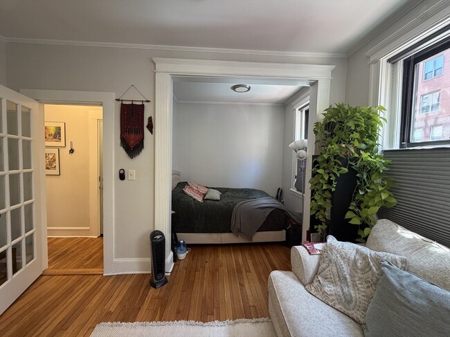 Photo - 36 E Newton St Unit 2