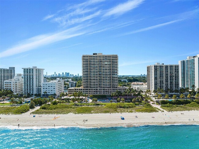 Photo - 2555 Collins Ave Condominio Unidad 1706