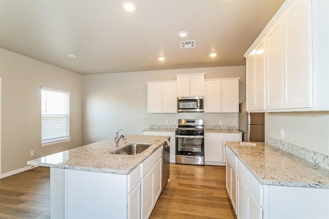 Photo - 1705 Ruby Dr
