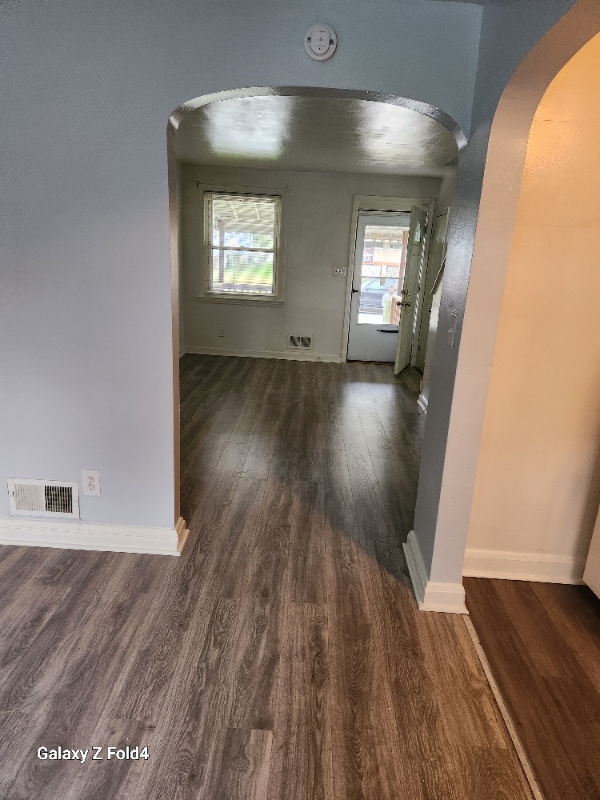 Photo - 3317 Ingleside Ave