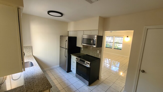 Photo - 1516 NE 17th Ave