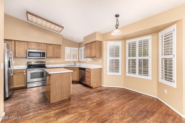 Photo - 15221 N 87th Dr