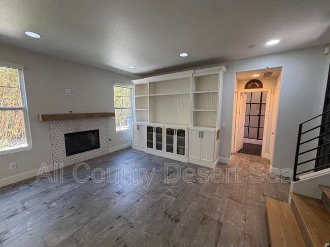 Photo - 2547 Cornerstone Ln