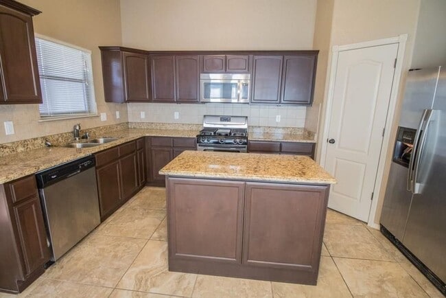 Photo - Amazing 3 bedroom 2 bath home in East El Paso!