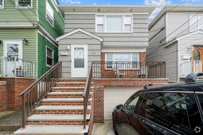 Building Photo - 32 E 36th St Rental