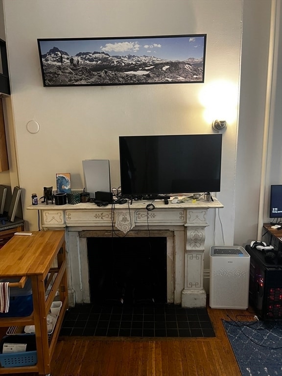 Photo - 172 Marlborough St Unidad 1F