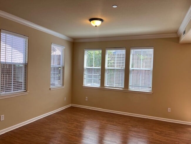 Photo - 3 Bedroom Home in Shasta View Gardens