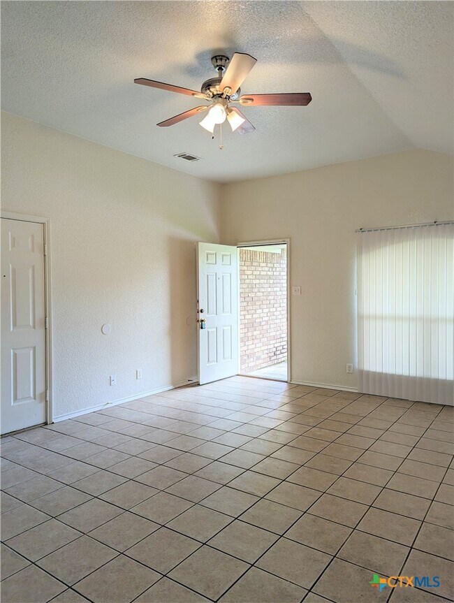 Photo - 210 Dale Earnhardt Dr