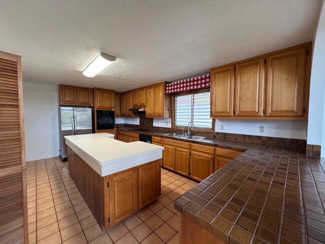 360 Ohukea St