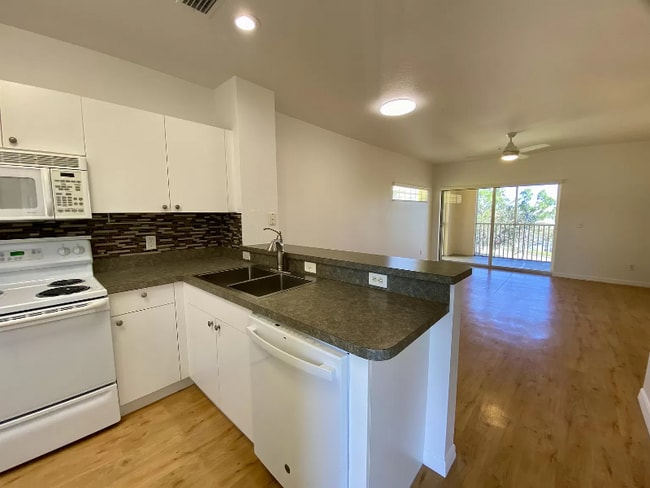 Photo - 2060 Willow Hammock Cir Unit 305