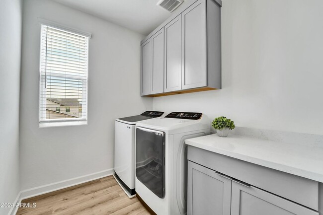 Photo - 15642 S 182nd Ave