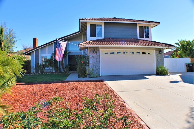Building Photo - 25740 Rosebay Ct