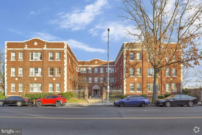 Building Photo - 6645 Georgia Ave NW Unit 103 Rental