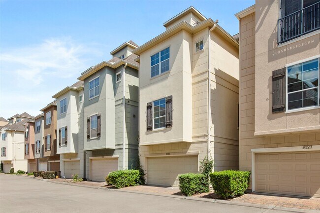 Photo - 9125 Harbor Hills Dr