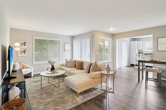 Photo - Ashford at Geneva