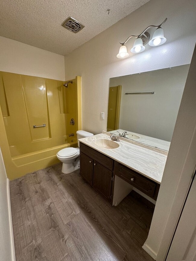 Photo - Downtown location!