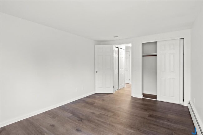 Burke Crest Apartments