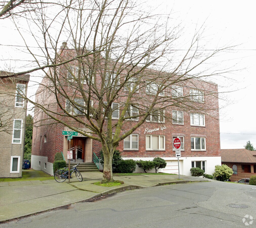 Ridge View Apartments | Seattle, WA | ForRent.com