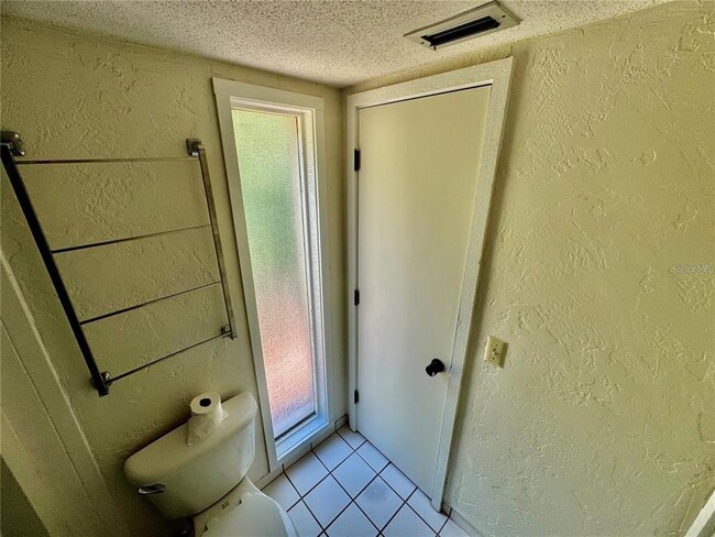 Photo - 3353 Camelot Dr Unidad 3353