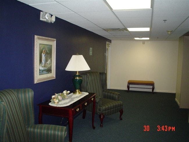 Second floor seating - Millpond Manor