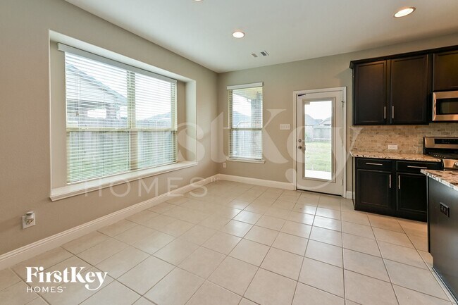 Photo - 31086 Timber Bend Ln